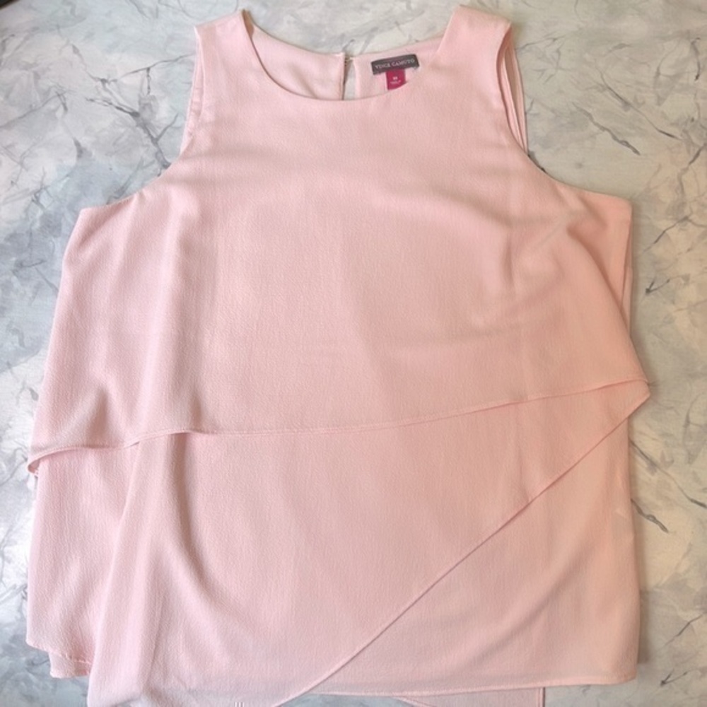 Vince Camuto Pink Flowy Top M